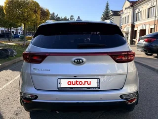 2019 Kia Sportage IV Рестайлинг, серебристый, 2350000 рублей, вид 2