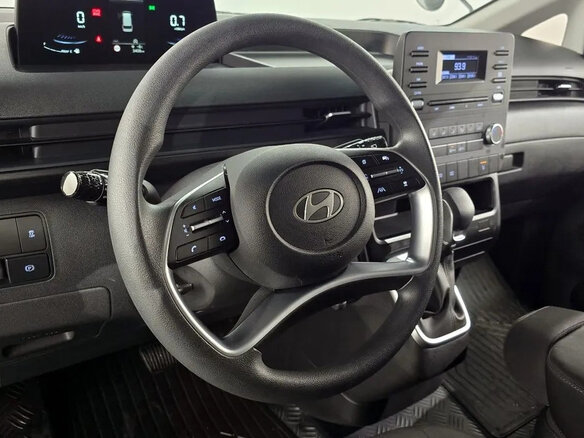 2025 Hyundai Staria I, серый - вид 6