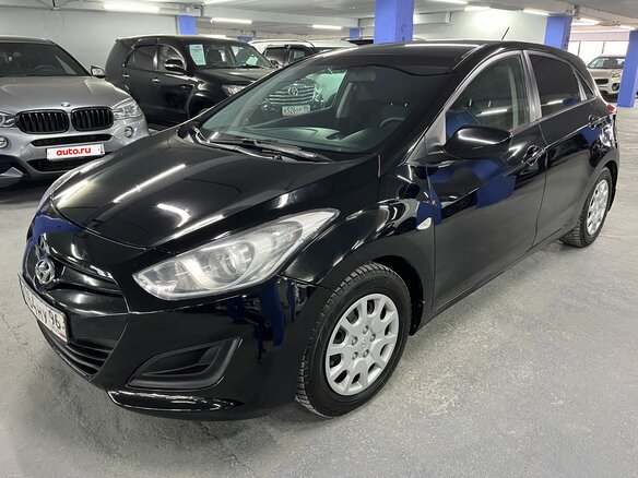 2012 Hyundai i30 II, чёрный, 640000 рублей
