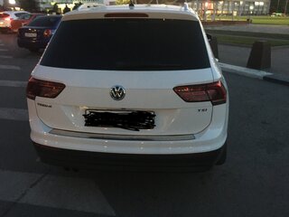 2017 Volkswagen Tiguan II, белый, 2000000 рублей, вид 2