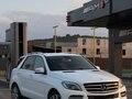 2014 Mercedes-Benz M-Класс 400 III (W166), белый, 2650000 рублей - вид 2