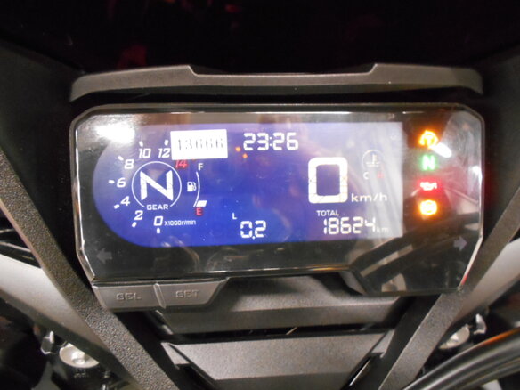 2020 Honda CBR 650R, красный, 880000 рублей - вид 25