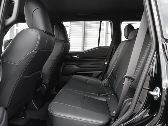 2026 Toyota Land Cruiser Prado 250 Series, чёрный - вид 31
