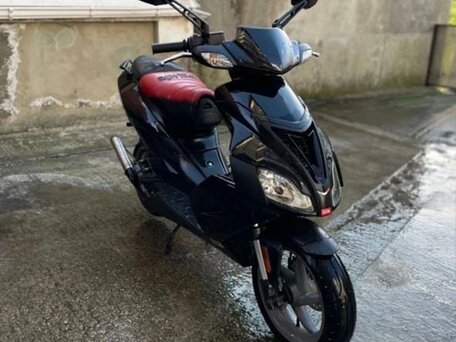 2020 Aprilia SR 50, чёрный, 140000 рублей, вид 4