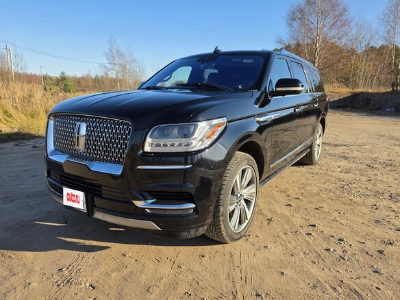 2018 Lincoln Navigator L IV, чёрный, 5500000 рублей - вид 1