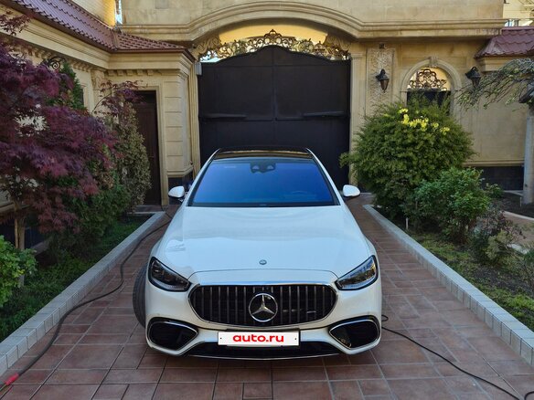 2022 Mercedes-Benz S-Класс 400 d 4MATIC VII (W223), белый, 9800000 рублей - вид 2
