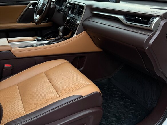 2016 Lexus RX 200t IV, белый, 3800000 рублей - вид 35