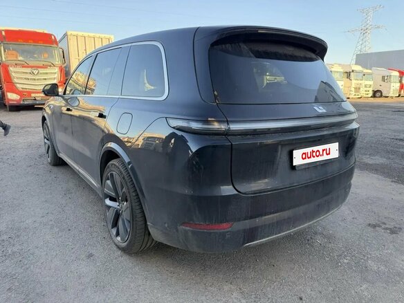 2023 Li Auto (Lixiang) L9 44.5 kWh I, чёрный, 6300000 рублей - вид 3