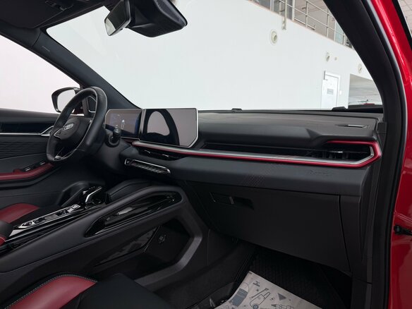 2023 Geely Coolray I Рестайлинг, красный, 2100000 рублей - вид 9