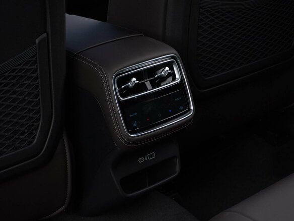 2026 Geely Monjaro I Рестайлинг 2 (China Market), серый, 4738888 рублей - вид 11