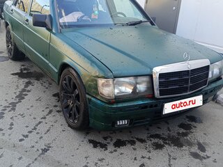 1986 Mercedes-Benz 190 (W201), зелёный, 195000 рублей, вид 3