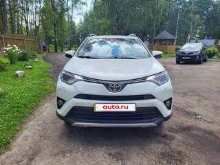 2016 Toyota RAV4 IV (XA40) Рестайлинг, белый, 2700000 рублей, вид 1