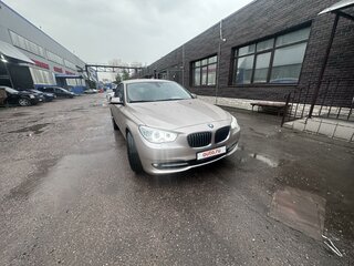 2011 BMW 5 серии Gran Turismo 535i xDrive VI (F10/F11/F07), бежевый, 1800000 рублей, вид 1