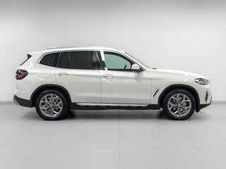 2021 BMW X3 20i xDrive III (G01) Рестайлинг, белый, 5090000 рублей, вид 4