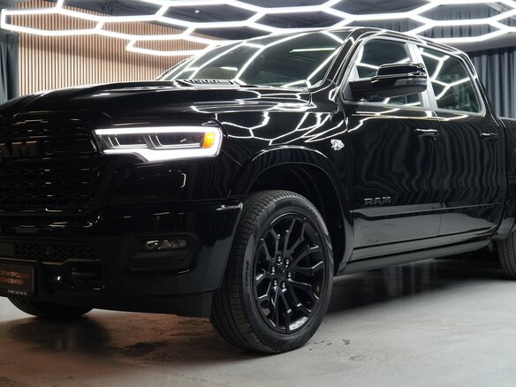 2026 Ram 1500 Crew Cab V Рестайлинг, чёрный, 10591600 рублей - вид 7
