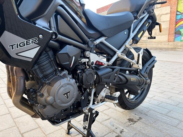 2022 Triumph Tiger 1200, чёрный, 1430000 рублей - вид 16