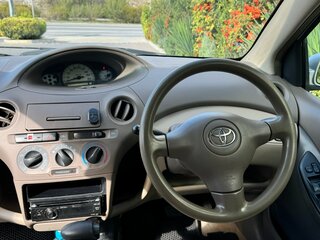 2002 Toyota Platz, серебристый, 250000 рублей, вид 5