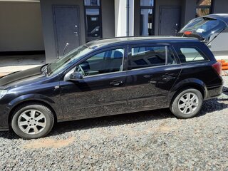 2006 Opel Astra H Рестайлинг, чёрный, 700000 рублей, вид 4