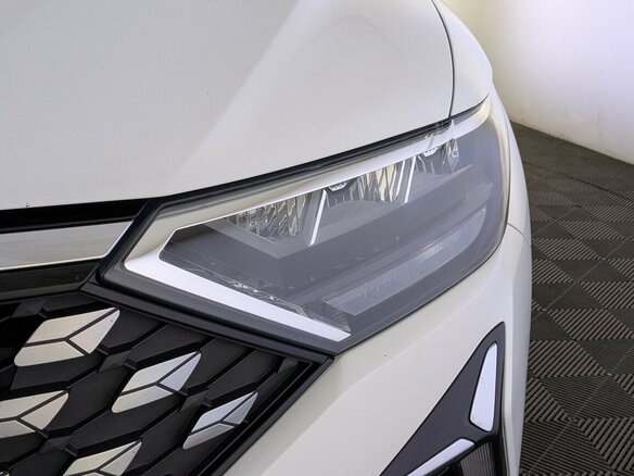 2022 Jetta VS5 I Рестайлинг, белый - вид 11