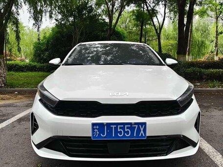 2023 Kia K3 II (China Market) Рестайлинг, белый, 1599999 рублей, вид 2