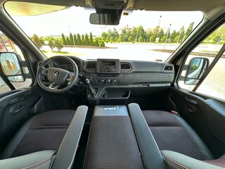 2021 Renault Master, серебристый, 3416692 рублей, вид 5