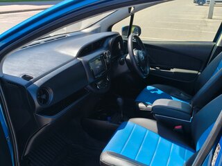 2017 Toyota Vitz III (XP130) Рестайлинг 2, синий, 1000000 рублей, вид 5