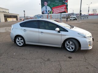 2010 Toyota Prius III (XW30), серый, 1250000 рублей, вид 5