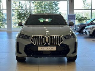 2025 BMW X6 40i III (G06) Рестайлинг, серый, 15150000 рублей, вид 2