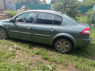 2008 Renault Megane II Рестайлинг, зелёный, 320000 рублей, вид 4