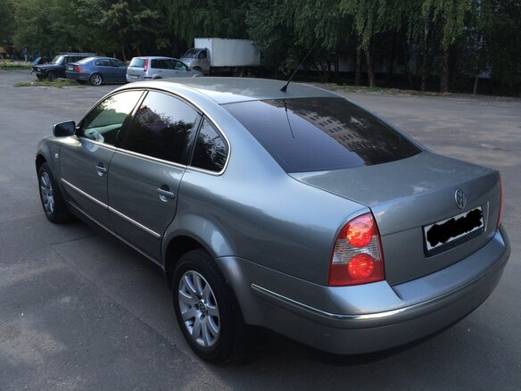 2003 Volkswagen Passat B5 Рестайлинг, серый - вид 3