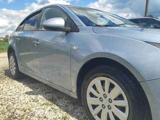 2011 Chevrolet Cruze I, серый, 620000 рублей, вид 3