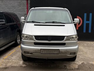 2001 Volkswagen Multivan T4, серебристый, 700000 рублей, вид 2