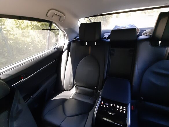 2018 Toyota Camry VIII (XV70), коричневый, 2730000 рублей - вид 23