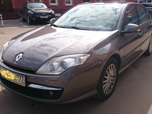 2008 Renault Laguna III, серый - вид 1