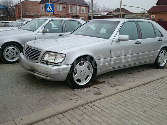 1996 Mercedes-Benz S-Класс 600 Long III (W140) Рестайлинг, серебристый