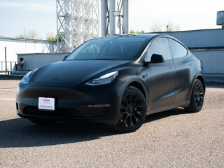 Tesla Model Y Standard I