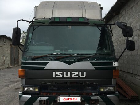 1993 Isuzu Giga (C-series), зелёный, 1500000 рублей, вид 1