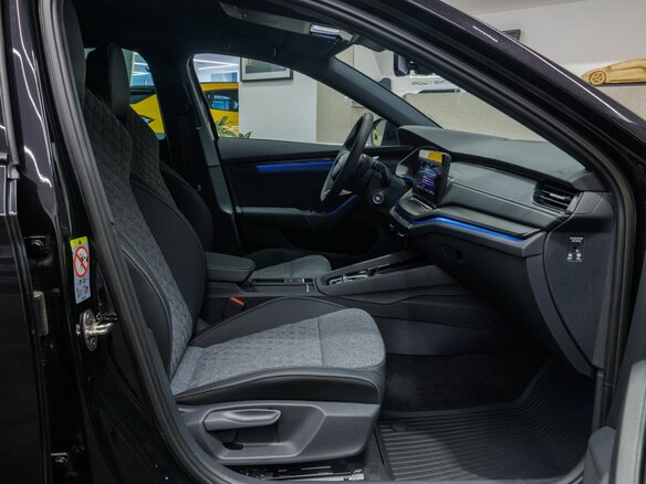 2025 Skoda Octavia IV (A8) Рестайлинг, чёрный - вид 31