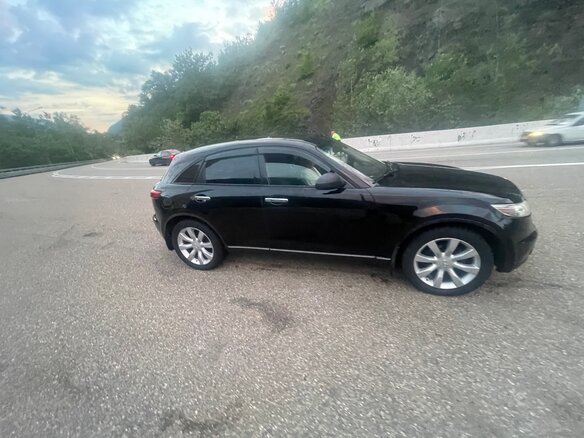 2003 Infiniti FX35 I (S50), чёрный, 950000 рублей - вид 9