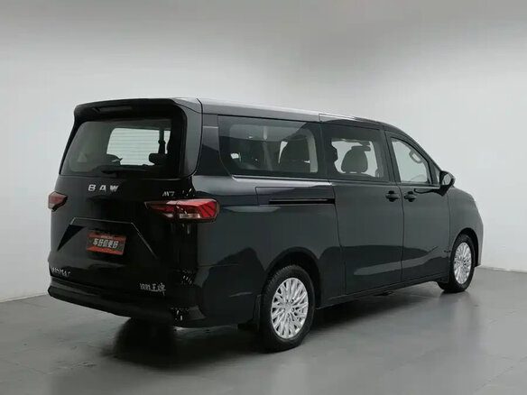 2024 BAW Ace M7 LWB, чёрный - вид 2