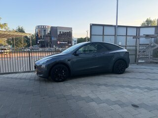 2023 Tesla Model Y Long Range Dual Motor I, серый, 2950000 рублей, вид 5