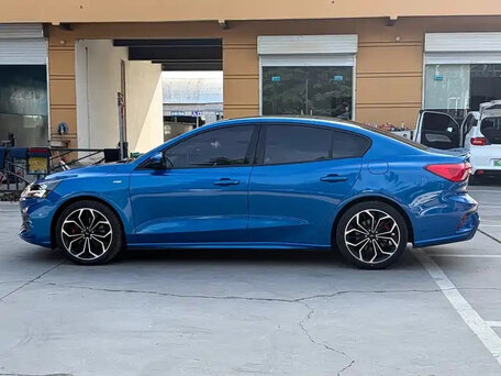 2022 Ford Focus IV Рестайлинг (China Market), синий, 1550000 рублей, вид 4
