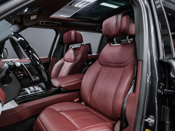 2026 Land Rover Range Rover D350 MHEV Long V, серый - вид 12