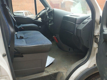 2006 Iveco Daily, белый, 903383 рублей, вид 4