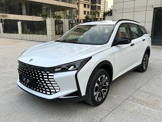 2023 Dongfeng Aeolus Yixuan I Рестайлинг, белый, 1125400 рублей, вид 3