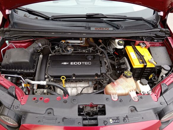 2013 Chevrolet Aveo II, красный, 750000 рублей - вид 10