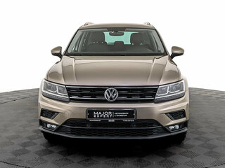 2017 Volkswagen Tiguan II, бежевый, 2090000 рублей, вид 2