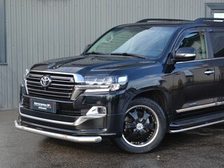 2016 Toyota Land Cruiser 200 Series Рестайлинг 2, чёрный, 4999999 рублей, вид 1