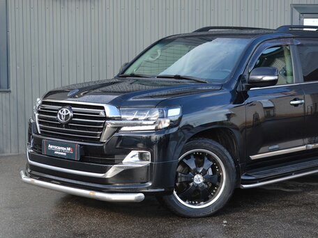 Toyota Land Cruiser 200 Series Рестайлинг 2