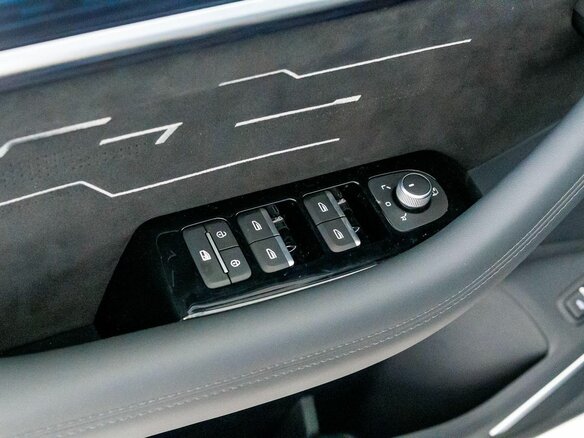 2025 Geely Monjaro I, синий, 5001669 рублей - вид 17